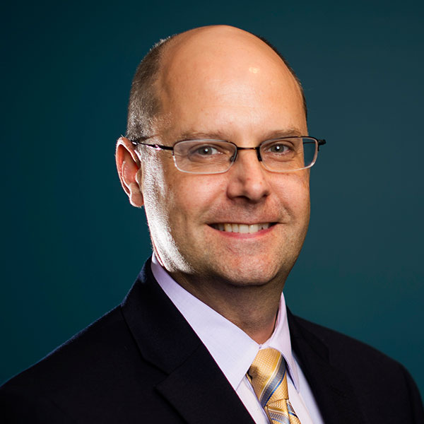 Headshot of Kenneth Henderson 